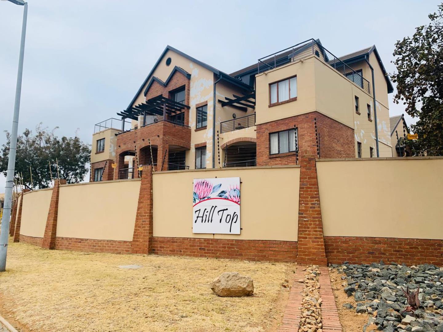 0.5 Bedroom Apartment for Sale - Gauteng