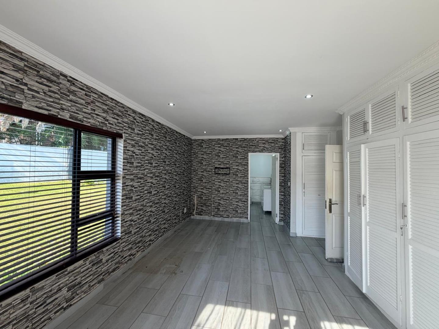 766661_617f7409-d2da-448a-8bcf-d3c1bd645469.JPG