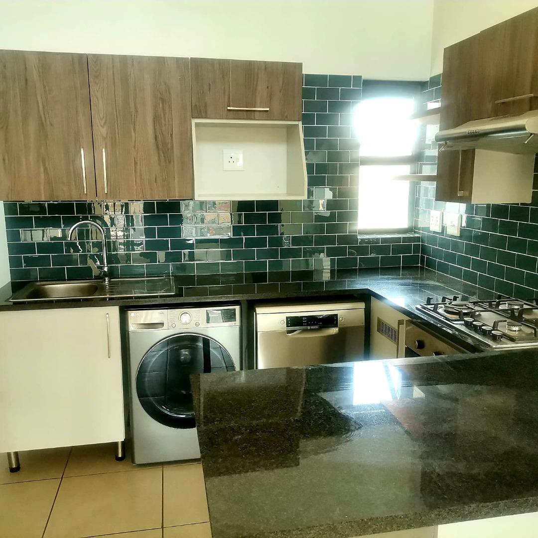 768927_103_Kitchen_2.jpg